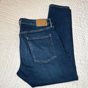 Mutual Weave The Slim medium blue jeans with stretch cotton elastane denim 38x30